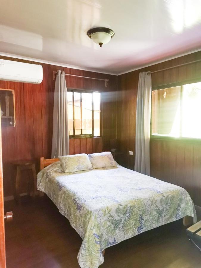 Casita Happy Feet And Tours Corcovado 호텔 Drakes Bay 외부 사진