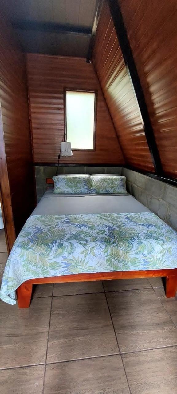 Casita Happy Feet And Tours Corcovado 호텔 Drakes Bay 외부 사진
